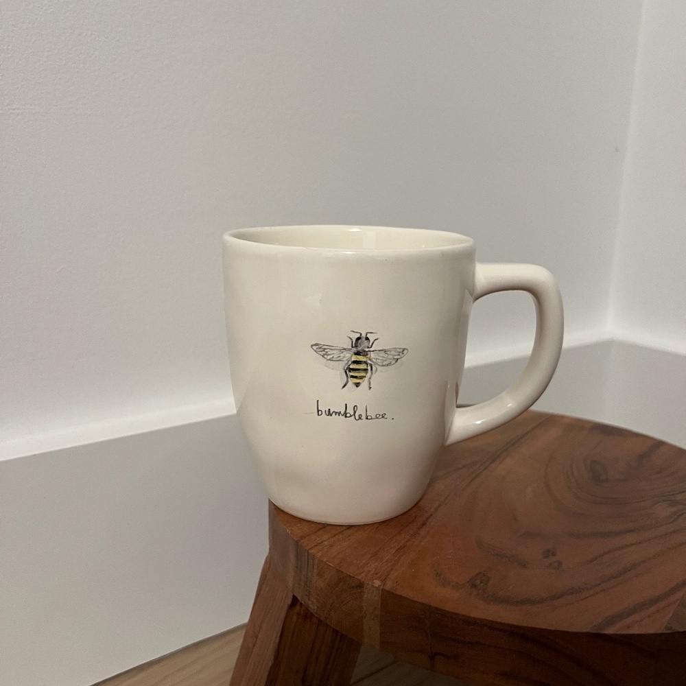 Rae Dunn Bumble Bee mug